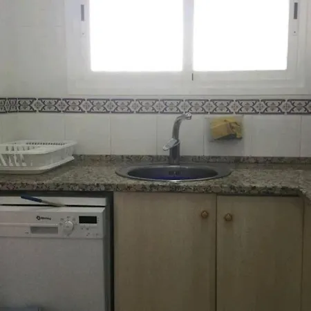 Junto Al Mar Con Jardin Comunitario Y Parking Apartamento *