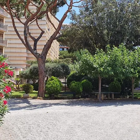 Junto Al Mar Con Jardin Comunitario Y Parking Платжа-д'Ару