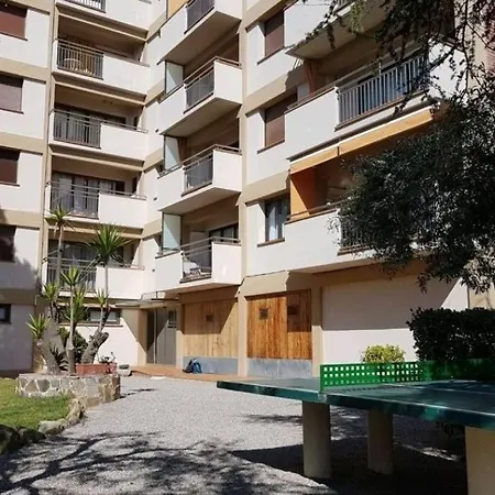 Junto Al Mar Con Jardin Comunitario Y Parking Apartament