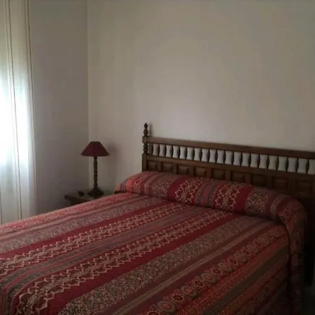 Junto Al Mar Con Jardin Comunitario Y Parking *