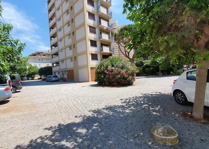 Junto Al Mar Con Jardin Comunitario Y Parking Апартаменты